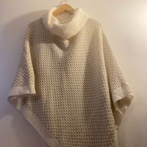 Calvin Klein Poncho white & gold
